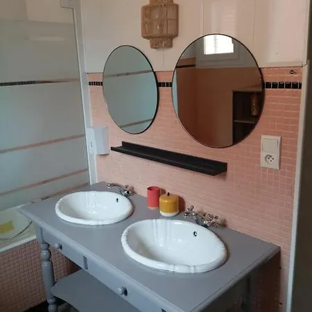 Proche Sanctuaire Duplex 12 Voyageurs 150m2 Lit Bebe Et Balcon Fumeur En Exterieur Apartamento Lourdes