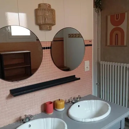 Apartamento Proche Sanctuaire Duplex 12 Voyageurs 150m2 Lit Bebe Et Balcon Fumeur En Exterieur Lourdes